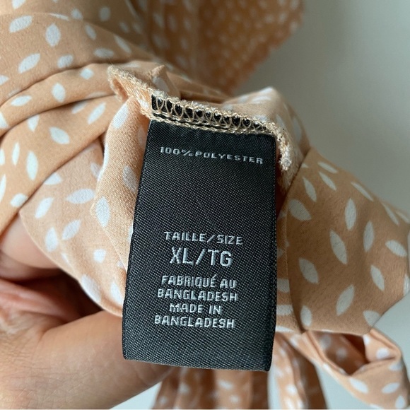 Suzy Shier Ballet Neck Split Sleeves Batwing 3/4 Sleeves Tie Front Blouse - Picture 10 of 12